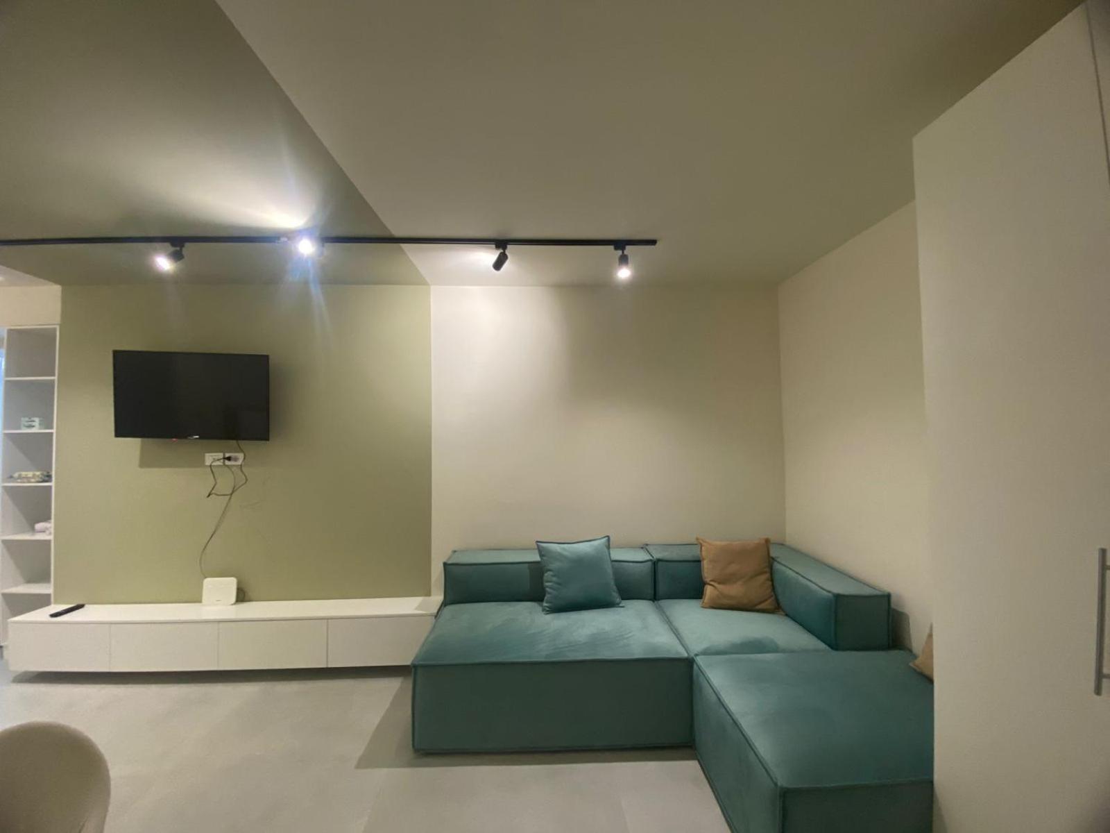 Mia Lake Apartament Tirana Exteriör bild