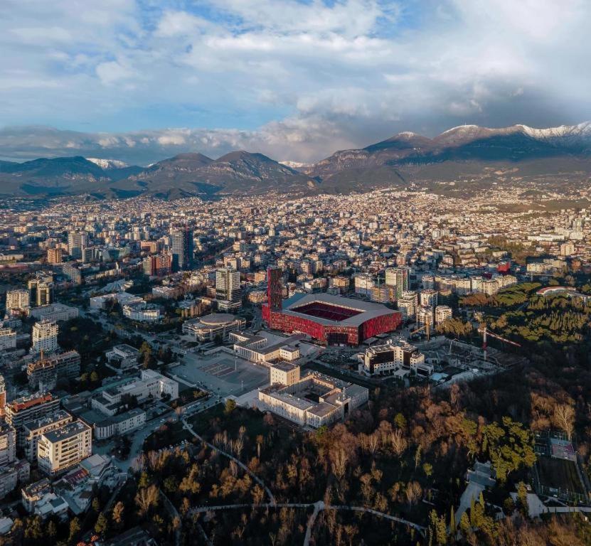 Mia Lake Apartament Tirana Exteriör bild